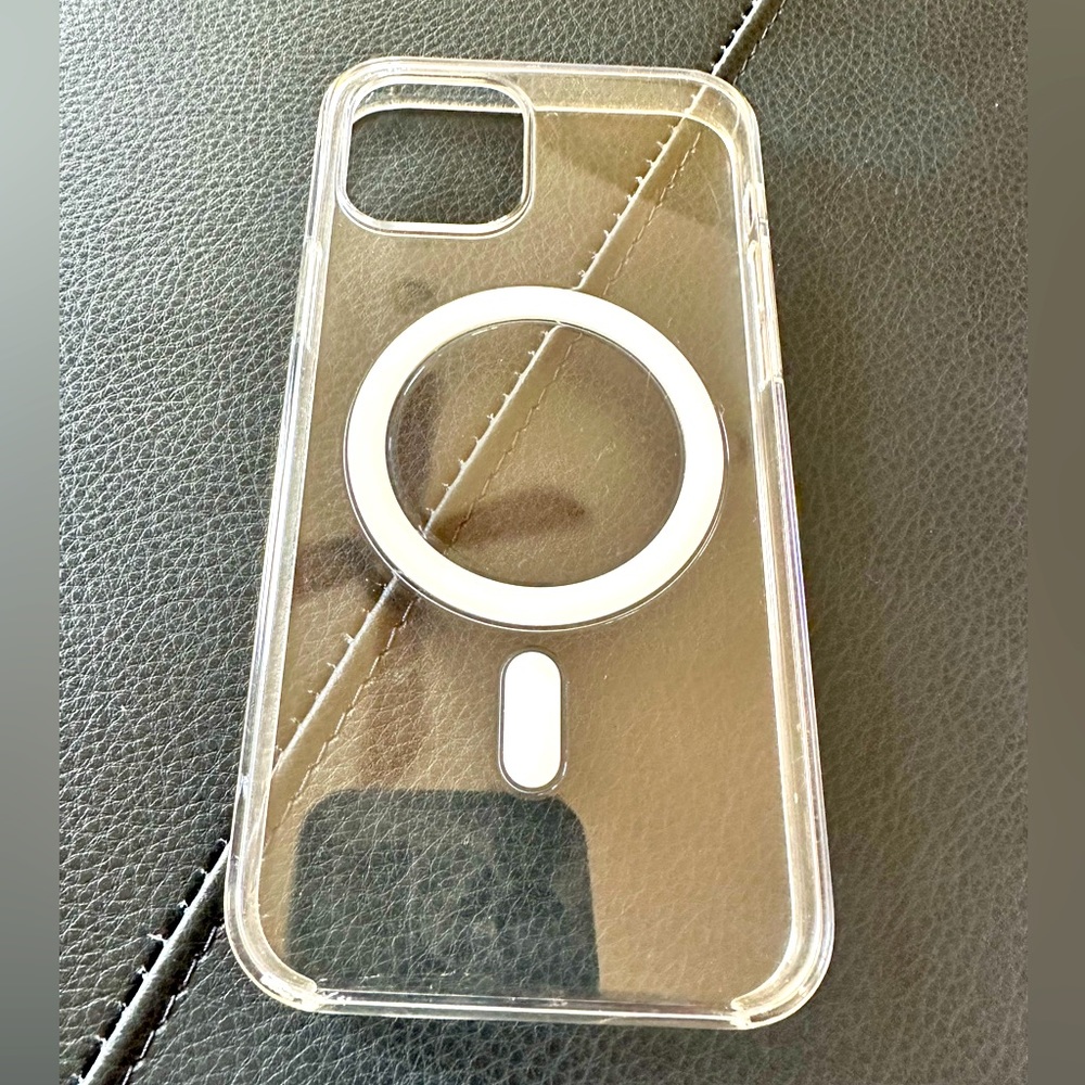 Apple clear silicone MagSafe case 12pro